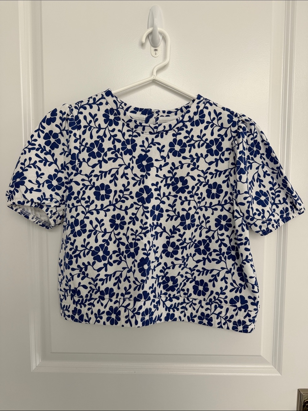 Janie and Jack White Top with Navy Floral Print, girls size 18